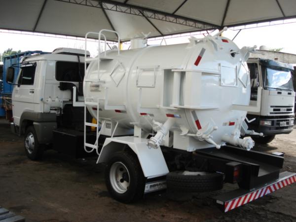 p18pk5cjus1b8jnts1oeu129f12h97